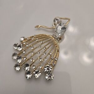 🔥Elegant Gold and Silver Crystal Brooch🔥
